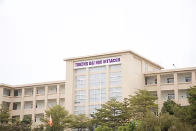 Trường Đại học Intracom