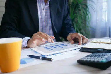 Vai trò của Kế toán quản trị trong việc ra quyết định chiến lược của doanh nghiệp